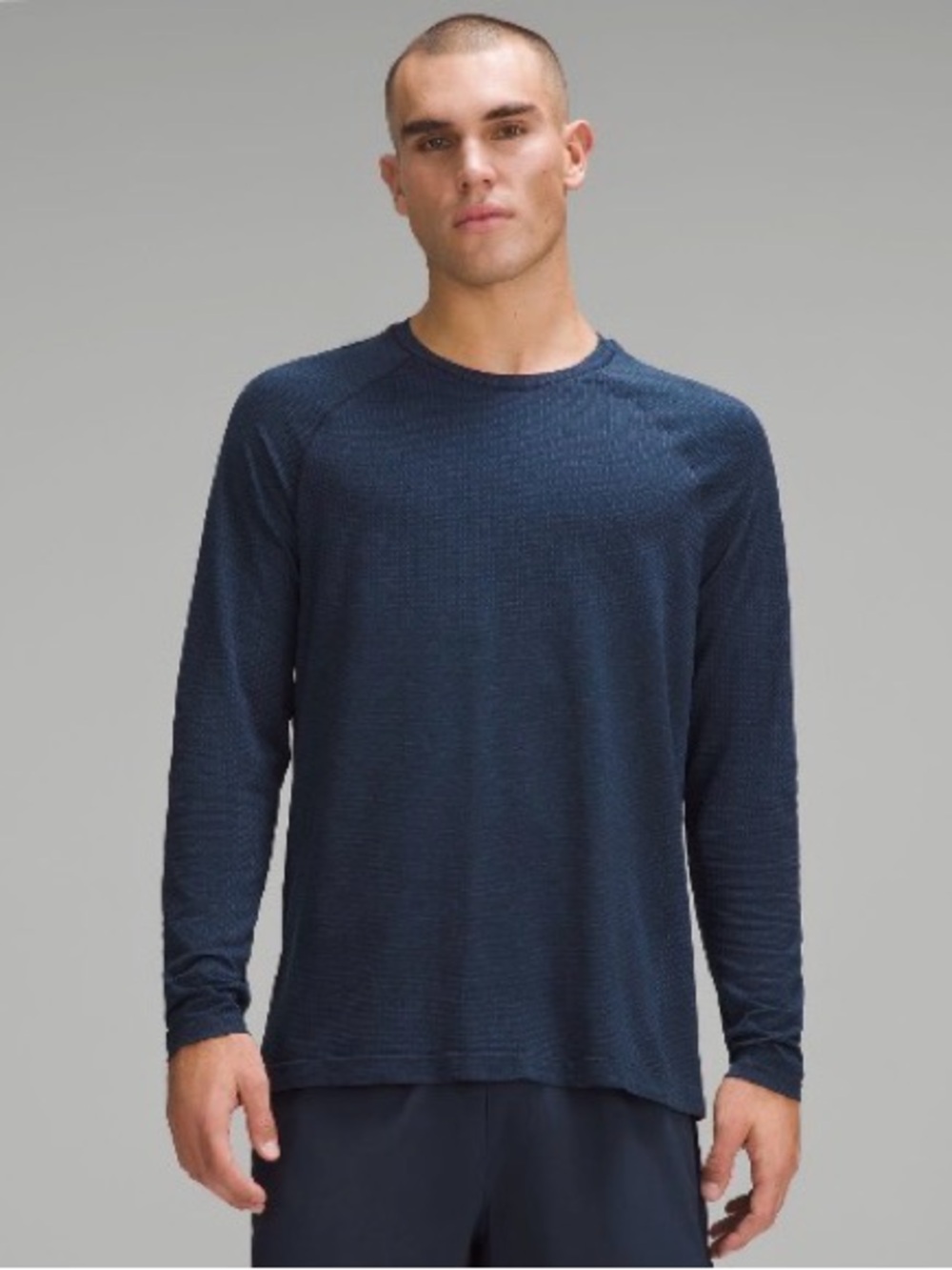 lululemon athletica Men’s Metal Vent Tech Long Sleeve Shirt in Mineral Blue